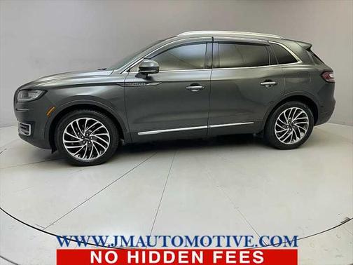 2019 Lincoln Nautilus Reserve