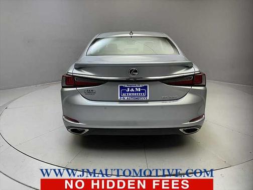 2022 Lexus ES 350 Base