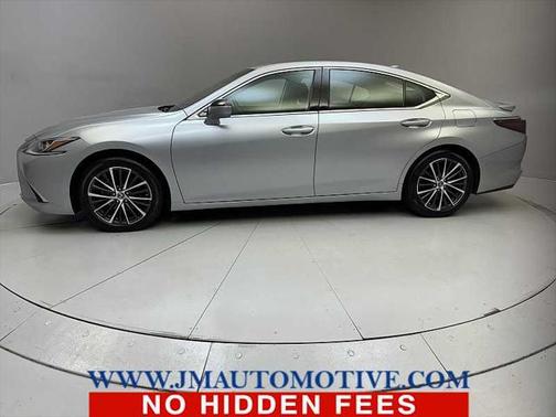 2022 Lexus ES 350 Base