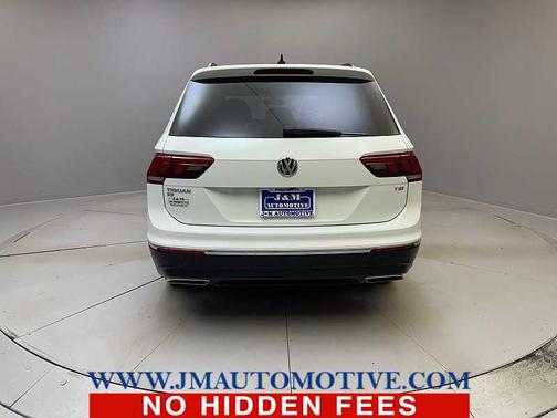 Pure White 2018 Volkswagen Tiguan 2.0T SE