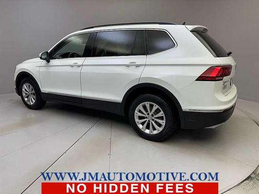 Pure White 2018 Volkswagen Tiguan 2.0T SE