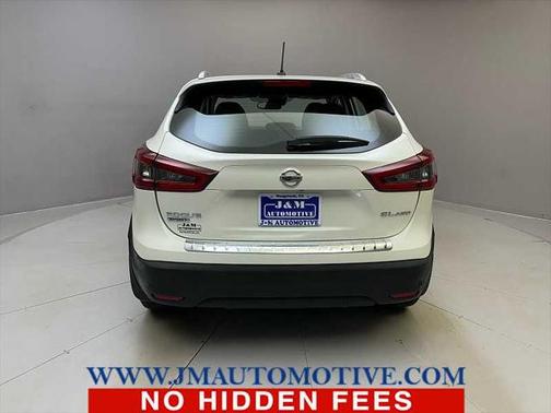 2022 Nissan Rogue Sport SL