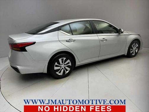 2022 Nissan Altima S FWD