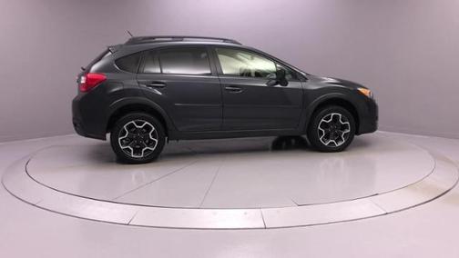 Photo 4 of 28 of 2014 Subaru XV Crosstrek 2.0i Limited