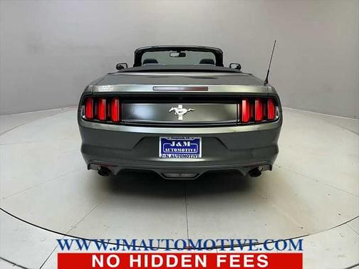 2015 Ford Mustang V6