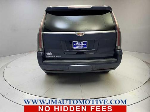 2020 Cadillac Escalade Luxury