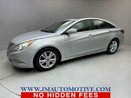 2011 Hyundai SONATA Limited