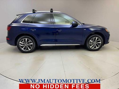 2022 Audi Q5 45 S line Premium Plus