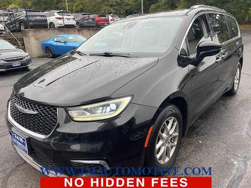 2021 Chrysler Pacifica Touring L