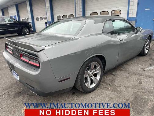 2018 Dodge Challenger SXT