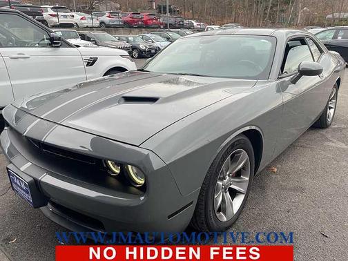 2018 Dodge Challenger SXT