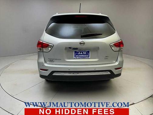 2014 Nissan Pathfinder SV