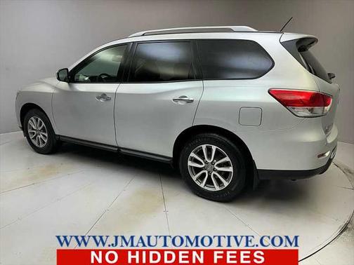 2014 Nissan Pathfinder SV