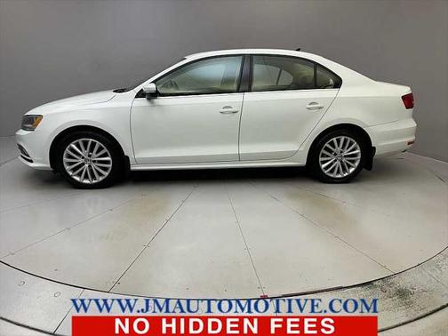 2015 Volkswagen Jetta Auto SE w/Connectivity/Navigation