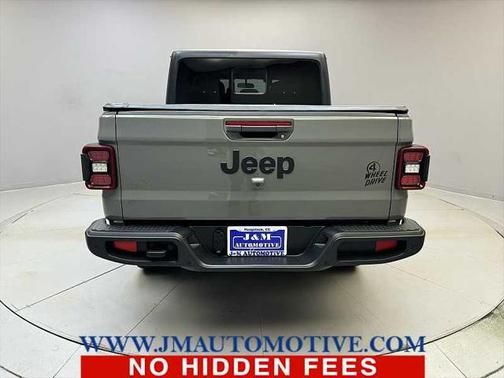2021 Jeep Gladiator Willys 4x4