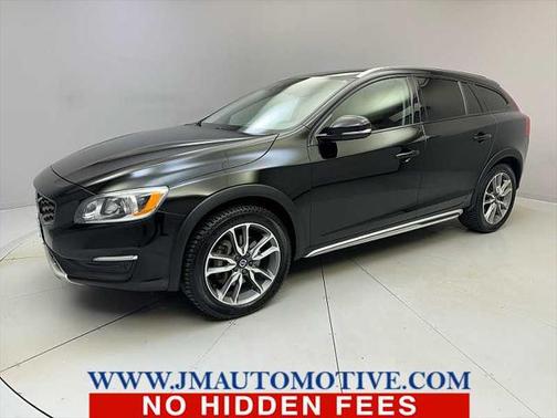 2018 Volvo V60 Cross Country T5