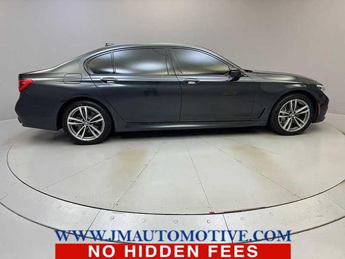 2018 BMW 750 i xDrive