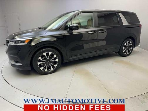 2022 Kia Carnival EX