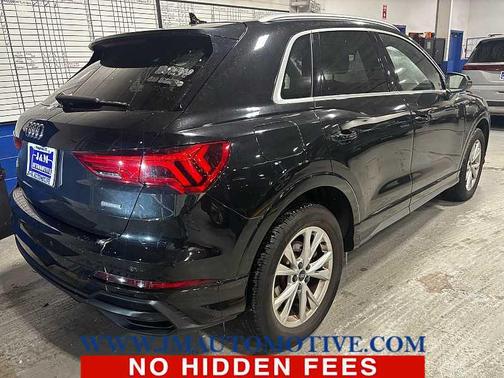 2021 Audi Q3 45 S line Premium