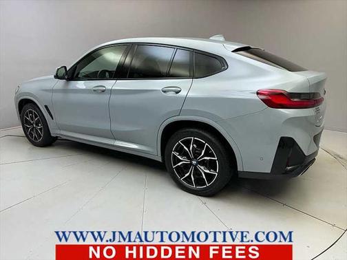2022 BMW X4 xDrive30i
