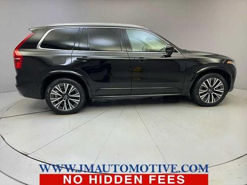 2021 Volvo XC90 T5 Momentum