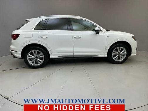 2024 Audi Q3 Premium 45 TFSI S line quattro Tiptronic