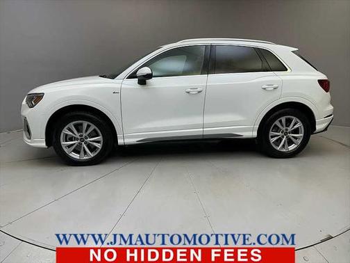2024 Audi Q3 Premium 45 TFSI S line quattro Tiptronic