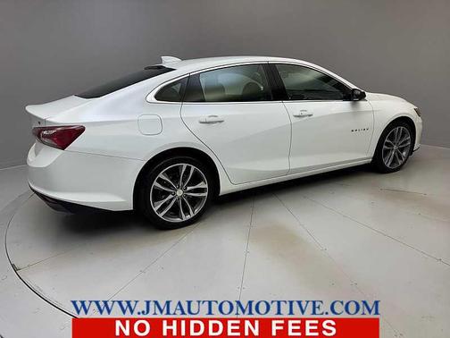 2022 Chevrolet Malibu FWD LT