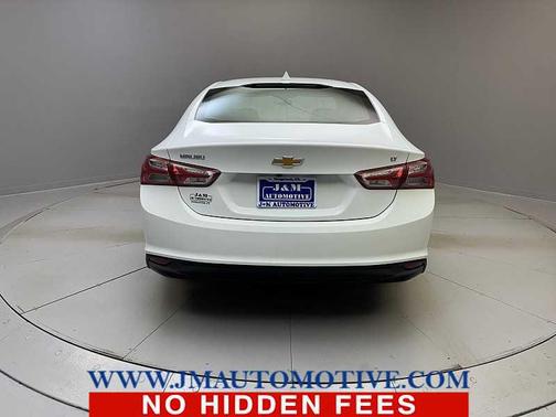 2022 Chevrolet Malibu FWD LT