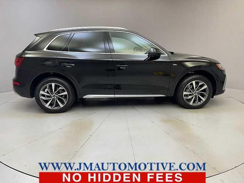 2023 Audi Q5 45 S line Premium Plus