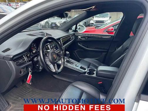 2019 Porsche Macan AWD