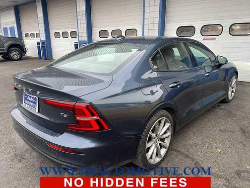 2019 Volvo S60 T6 Momentum