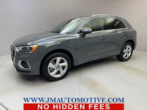 2022 Audi Q3 40 Premium
