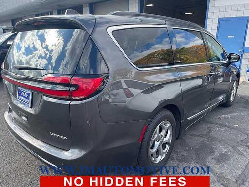2023 Chrysler Pacifica Limited