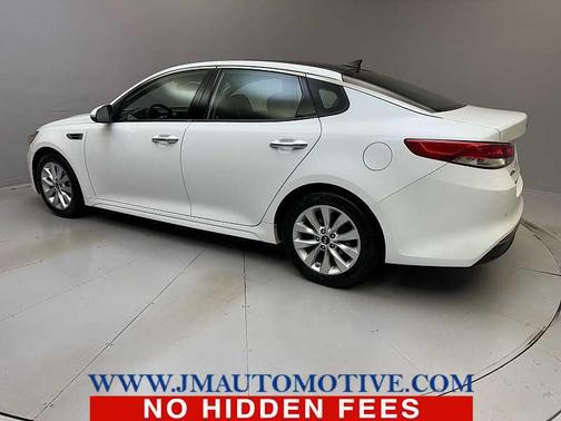 Snow White Pearl 2018 Kia Optima EX
