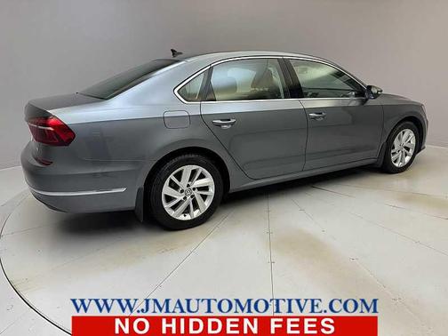 2018 Volkswagen Passat 2.0T SE