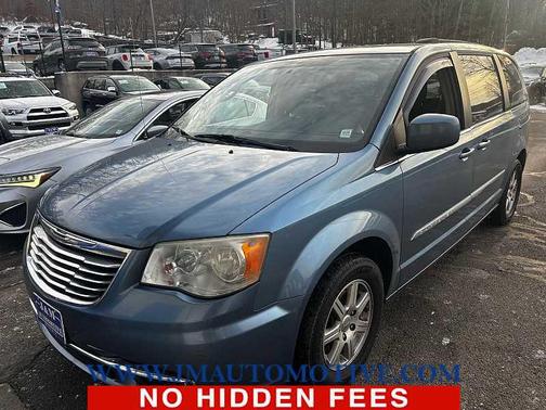 2011 Chrysler Town & Country Touring