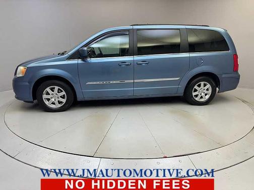 2011 Chrysler Town & Country Touring