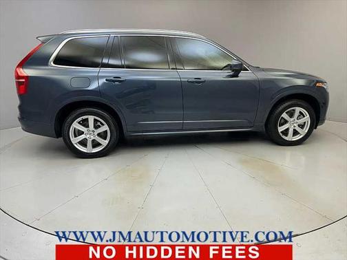 2023 Volvo XC90 B5 Core