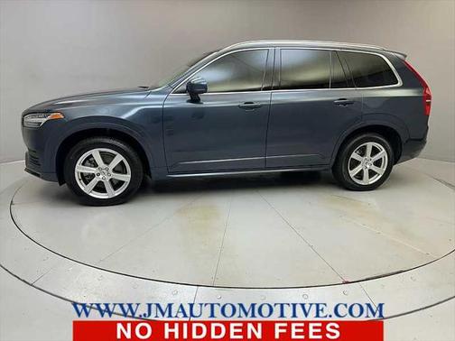 2023 Volvo XC90 B5 Core