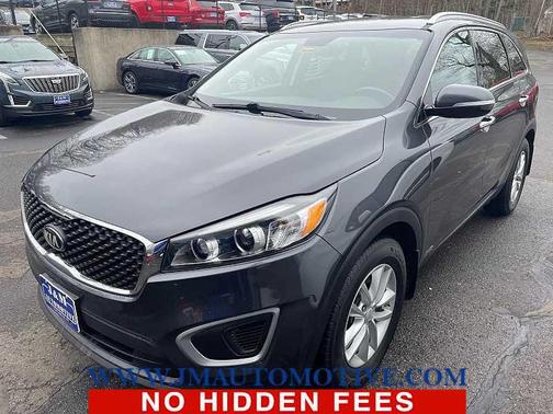 Platinum Graphite 2017 Kia Sorento LX