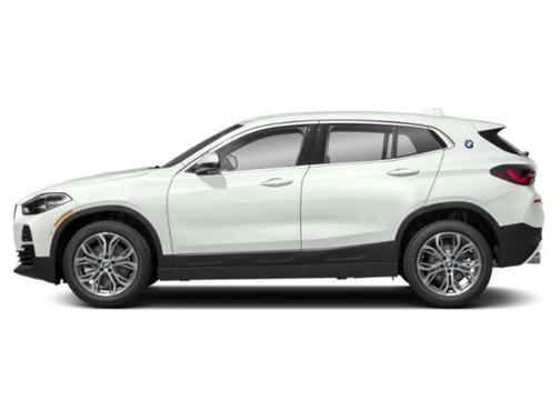 Alpine White 2022 BMW X2 xDrive28i