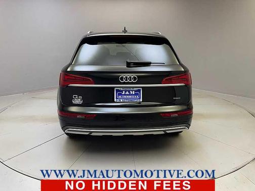 2022 Audi Q5 40 Premium