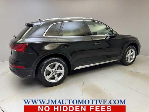2022 Audi Q5 40 Premium