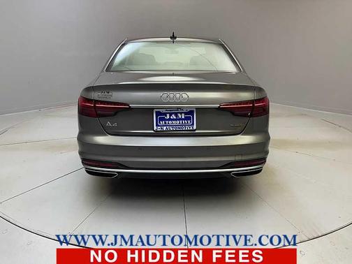 2022 Audi A4 40 Premium Plus