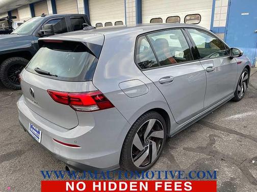 2022 Volkswagen Golf GTI 2.0T SE DSG