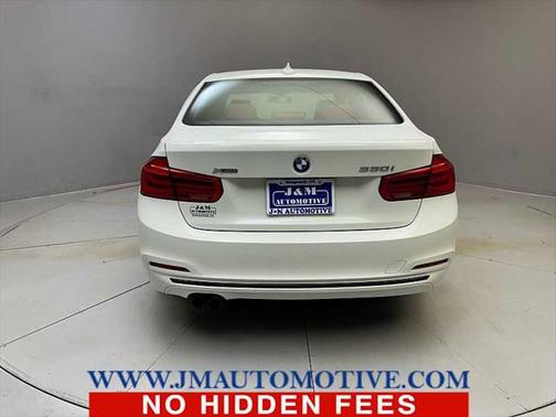 2018 BMW 330 xDrive