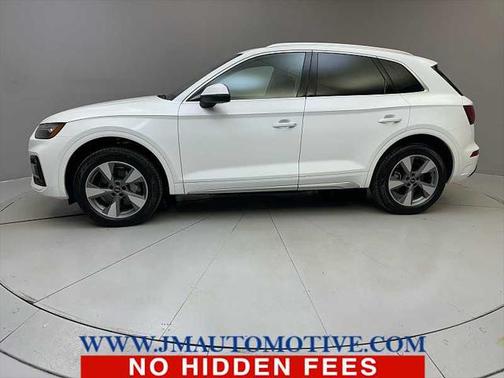 2023 Audi Q5 40 Premium