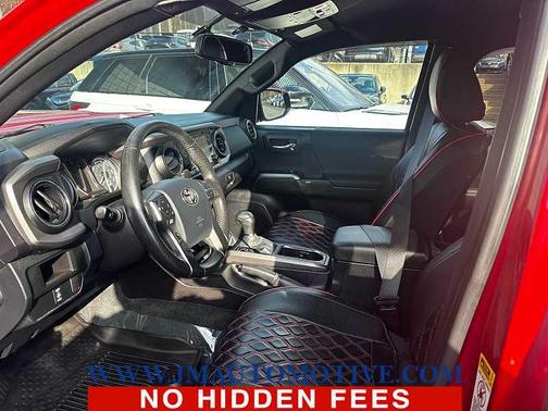 2016 Toyota Tacoma TRD Sport