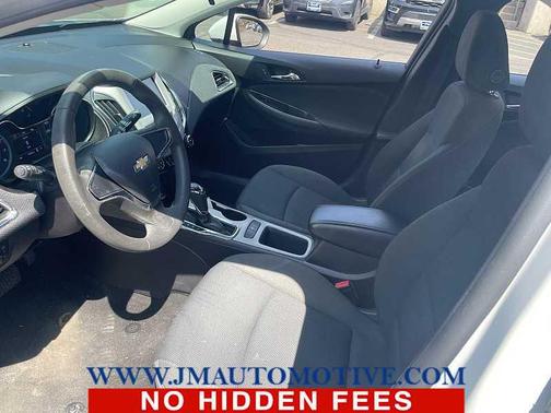 Summit White 2016 Chevrolet Cruze LS Auto